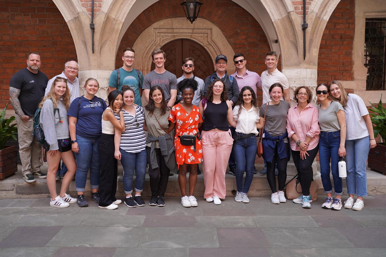 A group of OUWB students and officials